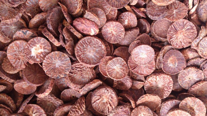 CAU KHÔ SẮT LÁT